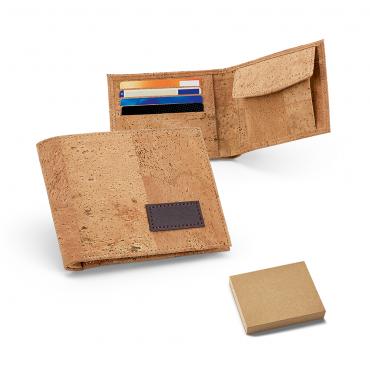 Carteira. Cortiça. Com porta níquel e capacidade para 4 cartões. 