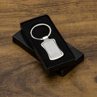 Chaveiro de metal retangular com chapa central verso liso