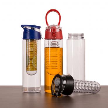 Squeeze Plástico 700ml com Infusor. Tampa Rosqueável.